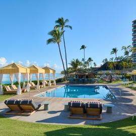 Royal Lahaina Resort & Bungalows，位于拉海纳的酒店