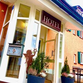 Hotel Fischerhaus，位于施塔恩贝格的酒店