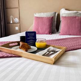 Best Western L'Aquarium Arras Nord，位于弗雷讷勒蒙托邦的酒店