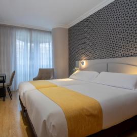 Hotel Corona de Castilla Burgos，位于布尔戈斯的酒店