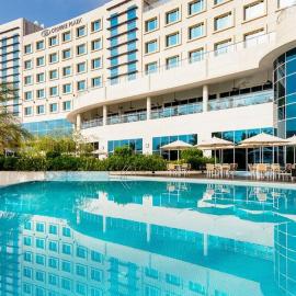 Crowne Plaza Muscat OCEC by IHG,位于马斯喀特的酒店