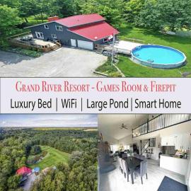 Forest Retreat - Pool - Games - Fireside Joy，位于Cayuga的酒店