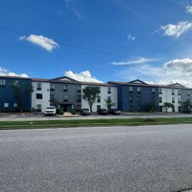 Quality Inn & Suites at Airport Blvd I-65，位于莫比尔的酒店