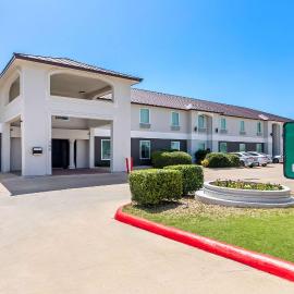Quality Inn Bastrop，位于巴斯特罗普的酒店