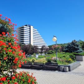 Hotel Cascade，位于莫斯特的酒店