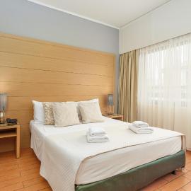 Parnon Hotel