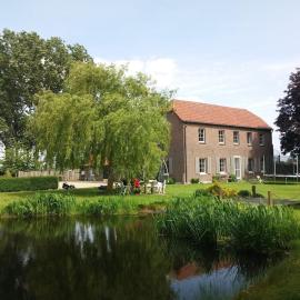 Idyllisches Ferienapartment，位于克桑滕的酒店