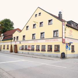 Hotel zur Isar，位于普拉特灵的酒店