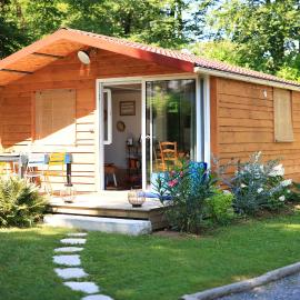 Chambre d'hôtes Le Chalet, Entrée indépendante, kitchenette, Sidobre, Tarn，位于Lacrouzette的酒店