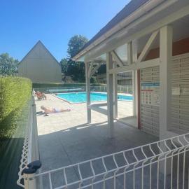 Appartement - Résidence Vacances calme et tout confort，位于图克的酒店