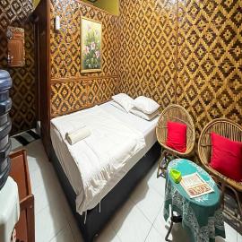 Pondok Yanti Sarii RedPartner，位于梳邦再也的酒店