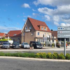 Hotel Pension Am Hafen，位于诺德代希的酒店