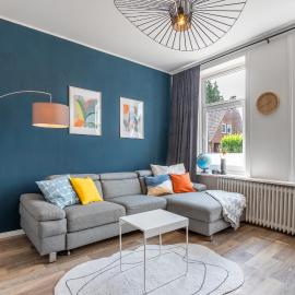 90 RELAX HOMEDESIGN Apartment in Elmshorn bei Hamburg，位于埃尔姆斯霍恩的酒店