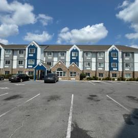 Microtel Inn & Suites by Wyndham Albertville,位于Albertville的酒店