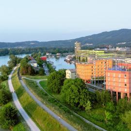 Trans World Hotel Donauwelle，位于林茨的酒店
