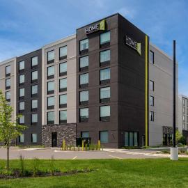 Home2 Suites By Hilton Thunder Bay，位于桑德贝的酒店