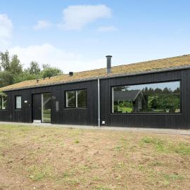 Amazing Home In Silkeborg With Kitchen