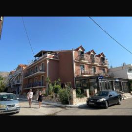 Medusa Apartments，位于凯特利奥斯的酒店