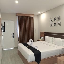 Nio Garden Hotel，位于大松巴哇的酒店
