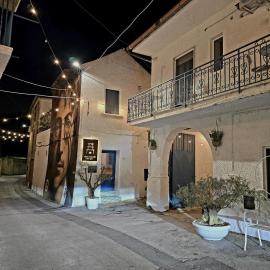 Terra Muronis Hotel Diffuso，位于Castel Morrone的酒店