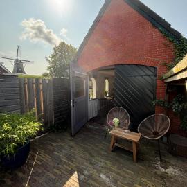 Tiny House De Smederij，位于Peize的酒店