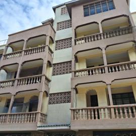 Olulu Place，位于Frere Town的酒店