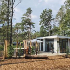 Sallands Chalet Hellendoorn met Hottub en Sauna，位于Haarle的酒店
