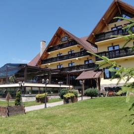 Resort Sf Petru，位于陶比斯特拉的酒店