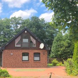 Ferienhaus Kaldings Alfsee Rieste max 6 Pers 2Babys，位于Rieste的酒店