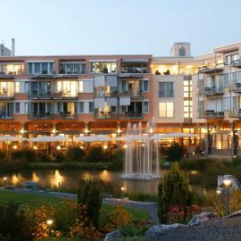 Dorint Parkhotel Bad Zurzach，位于巴德楚尔察赫的酒店