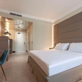 Best Western Hotel Quattrotorri，位于佩鲁贾的酒店