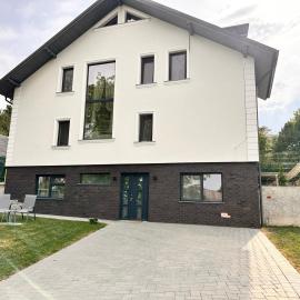 Apartament Spatios, Parcare in Curte Privata