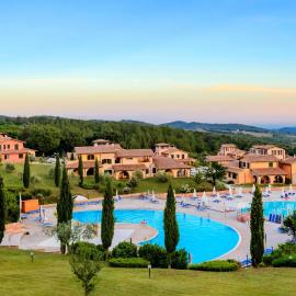 Hotel Pian dei Mucini,位于Podere Pian Mucini的酒店