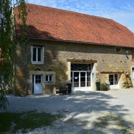 Le Moulin au Fil de l'Eau - 5 moulin Busselin 52250 ORCEVAUX，位于Verseilles-le-Bas的酒店
