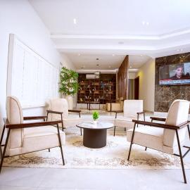 Tranquil Oasis Hotel，位于Ilado的酒店