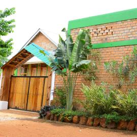 Iziba Lodge - Hoima，位于Hoima的酒店