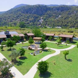 Alicra Hotel Çıralı，位于契拉勒的酒店