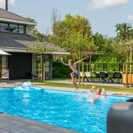 myVAYA with private pool，位于Sondel的酒店