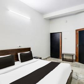 Hotel O Choudhury Bazar Formerly Shree Ram Residency，位于克塔克的酒店