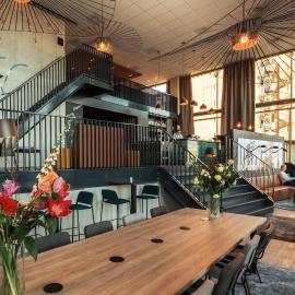 Holiday Inn - the niu, Fender Amsterdam