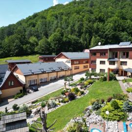 Poráč Park，位于Poráč的酒店