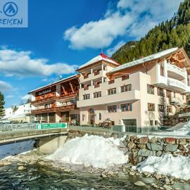 Sporthotel Christophorus，位于卡普尔的酒店