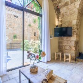 Casa Batroun Lofts，位于拜特龙的酒店