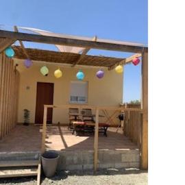 Las Casas Rurales de Los Olivos，位于塔韦尔纳斯的酒店