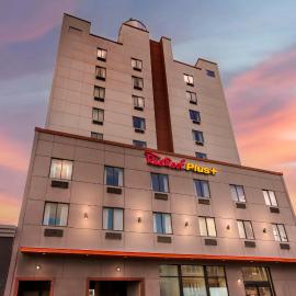 Red Roof Inn PLUS Jamaica, NY - JFK Airport,位于Jamaica的酒店