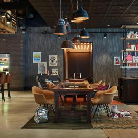 Moxy Atlanta Midtown,位于亚特兰大的酒店