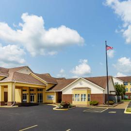 Homewood Suites by Hilton Rochester Henrietta，位于亨里埃塔的酒店