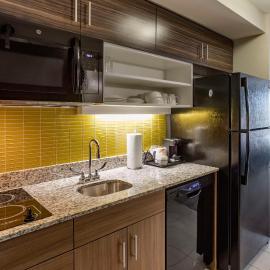 MainStay Suites Bowling Green North，位于博林格林的酒店