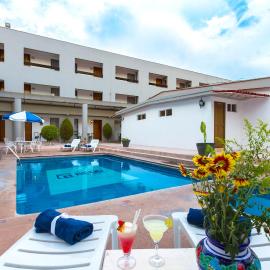 Hotel Bedd Express Querétaro，位于克雷塔罗的酒店
