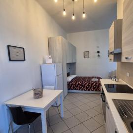 Casa Stile Libero 40 Arcore FS-GP Monza-Milano-Lecco，位于阿尔科雷的酒店